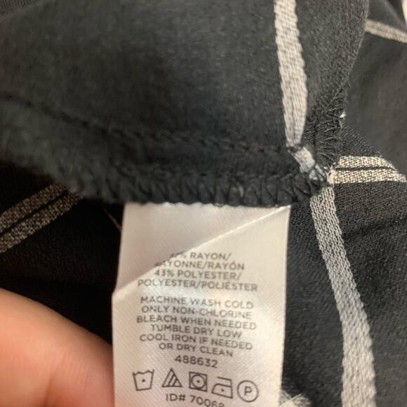 NWT Loft windowpane peplum wrap top - Picture 6 of 8